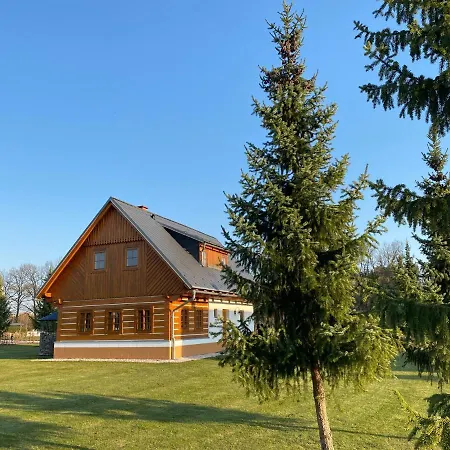Roubenka Adél Lodge *